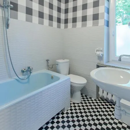 Kuklik Δωμάτια σε οικογενειακή κατοικία *